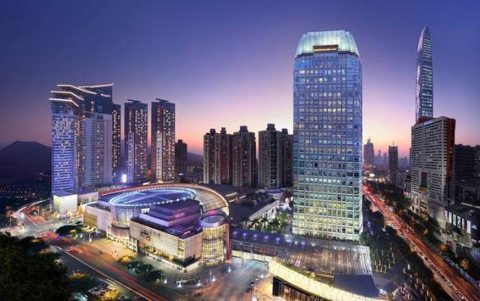 China's top ten shopping centers 1. Beijing SKP 2. Shanghai International Financ